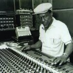 Coxsone Dodd en el estudio